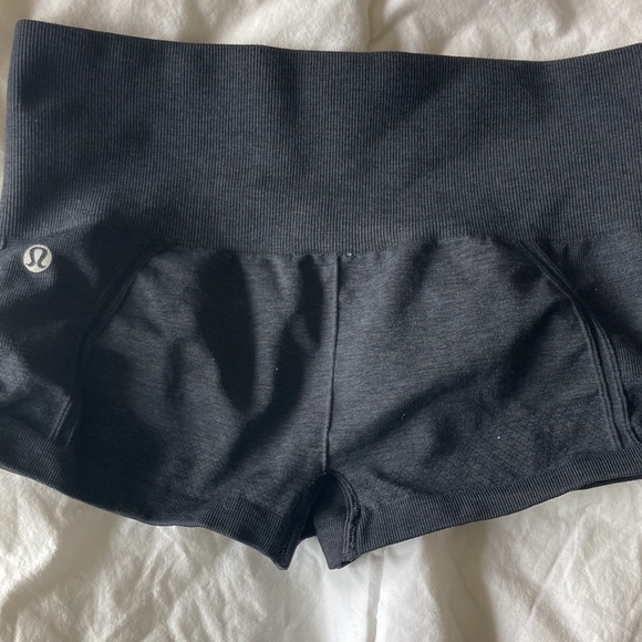 Black Lululemon shorts - Picture 3 of 4